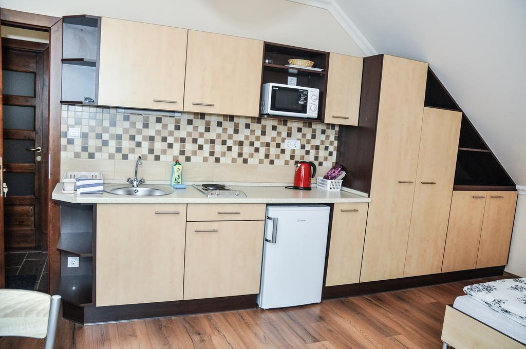 ハイデゥソボスローMagyar Apartman Iii.アパートメント エクステリア 写真